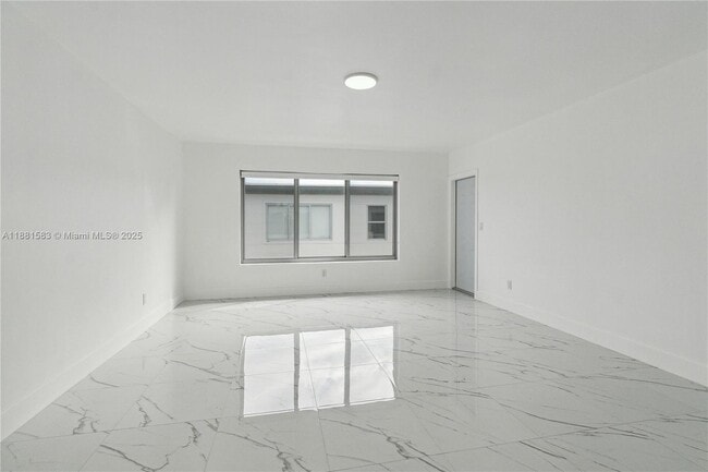 740 82nd St in Miami Beach, FL - Building Photo - Building Photo