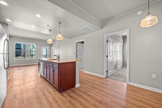 1975 N Grant St in Denver, CO - Building Photo - Building Photo