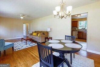 3405 Elgin Dr in Decatur, GA - Building Photo - Building Photo