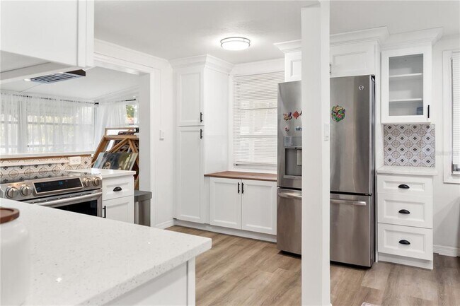 4105 Rockefeller Ave in Sarasota, FL - Building Photo - Building Photo