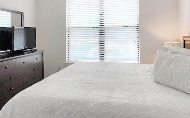 2010 Forte Ln, Unit SI ID1503152P in Alpharetta, GA - Foto de edificio - Building Photo