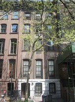 133 E 36th St in New York, NY - Building Photo