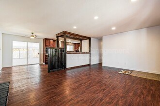 287 Troy St in Aurora, CO - Building Photo - Building Photo