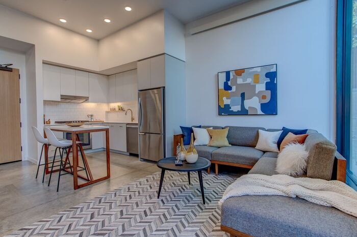 3325 SE Division St in Portland, OR - Foto de edificio