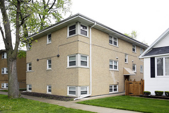 9817 Schiller Blvd in Franklin Park, IL - Building Photo - Building Photo