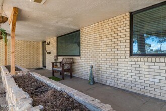 4217 Canterbury Dr in El Paso, TX - Building Photo - Building Photo