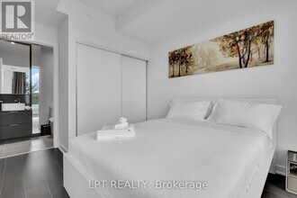 28 Ann St in Mississauga, ON - Building Photo - Building Photo