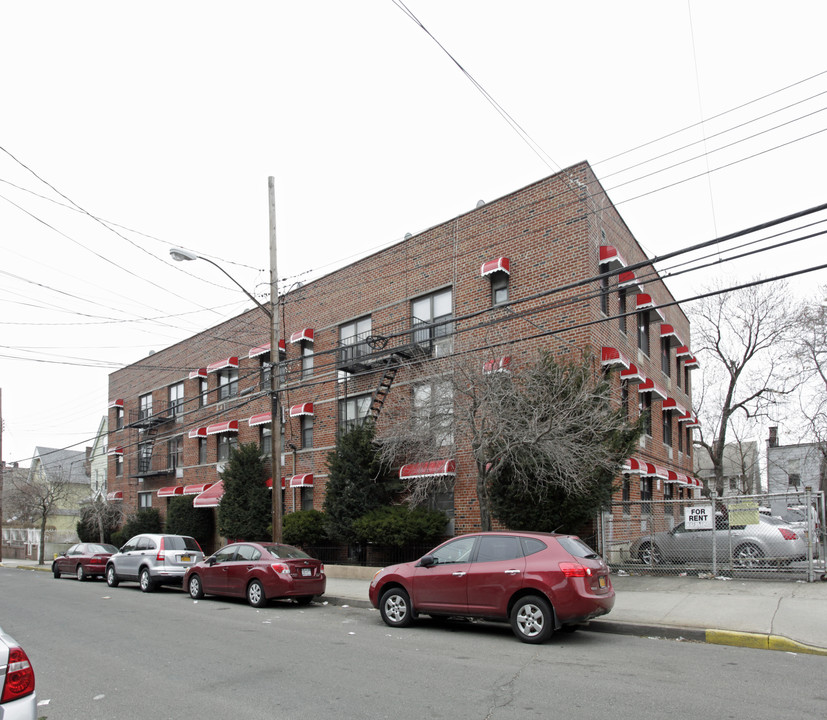 4331 Richardson in Bronx, NY - Building Photo