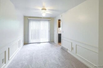 64 Sundridge Dr in Buffalo, NY - Building Photo - Building Photo