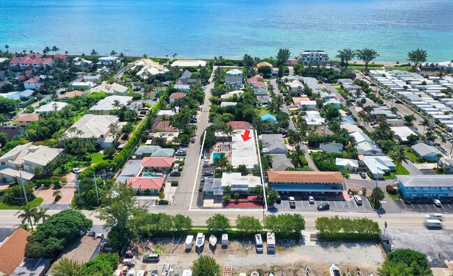 Seaview Apartments in Ocean Ridge, FL - Building Photo - Building Photo