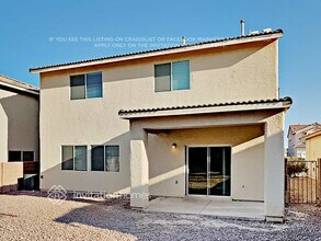 1204 Bistro Bay Ave, Unit 1721 in North Las Vegas, NV - Building Photo - Building Photo