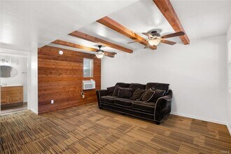 25160 S Center St, Unit 1 in Los Molinos, CA - Building Photo - Building Photo