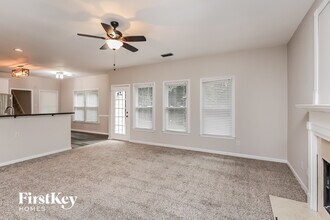 3215 Maple Terrace Dr in Suwanee, GA - Building Photo - Building Photo
