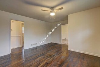 4624 Wesley Dr in Austell, GA - Building Photo - Building Photo
