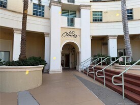 610 Clematis St in West Palm Beach, FL - Building Photo