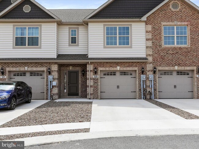129 Delano Dr in Chambersburg, PA - Building Photo - Building Photo