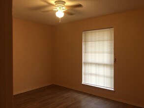 1810 N 38th St in Killeen, TX - Building Photo - Building Photo