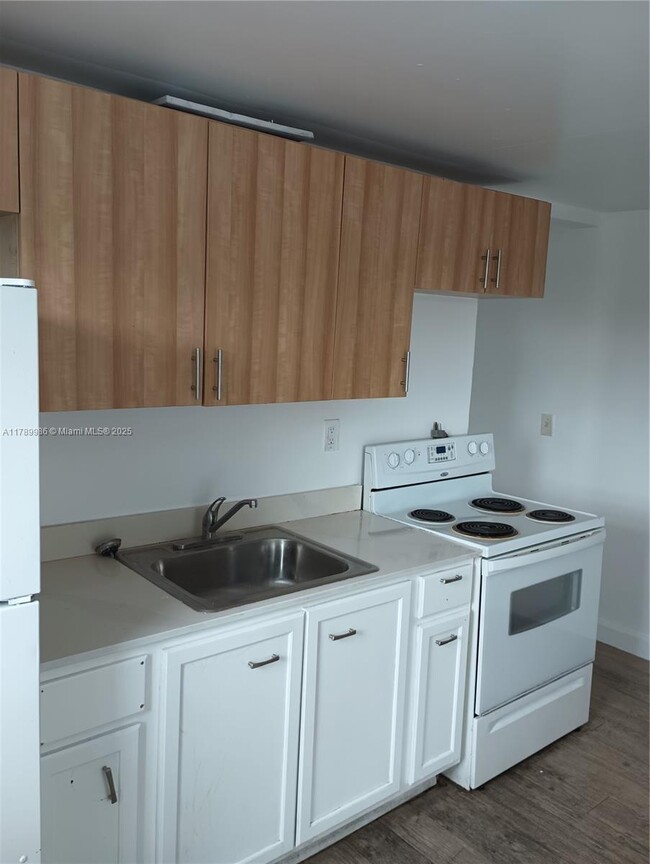 property at 1186 NW 103rd St