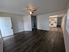 3916 25th St W in Bradenton, FL - Building Photo - Building Photo