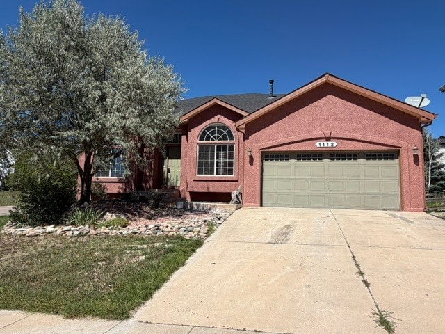 property at 1112 Meadow Oaks Dr