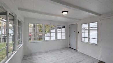 1221 John St in Joliet, IL - Building Photo - Building Photo