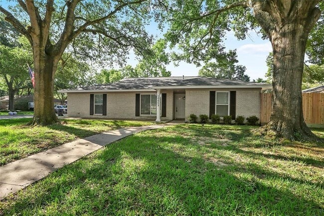 10623 Ivyridge Rd in Houston, TX - Building Photo - Building Photo