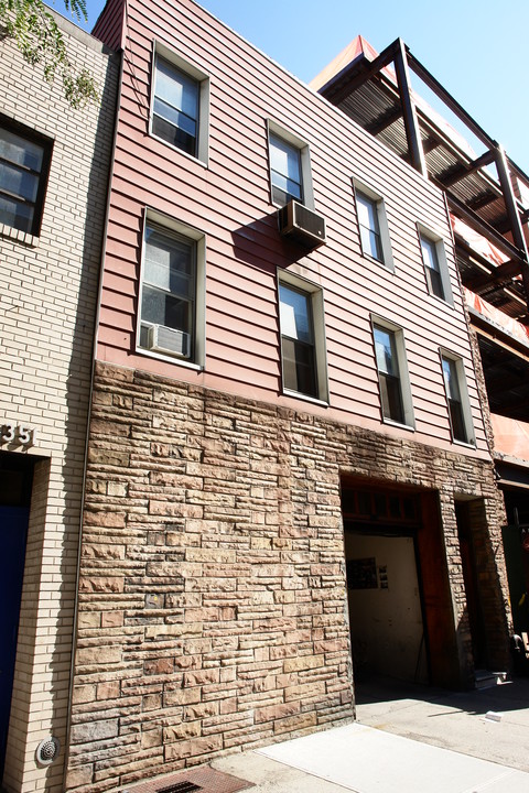 349 W 54th St in New York, NY - Foto de edificio