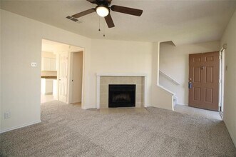 915 Cedar Terrace in Cedar Hill, TX - Building Photo - Building Photo