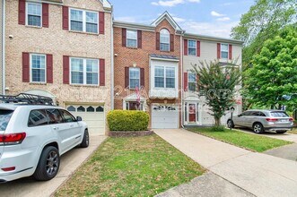 5522 Jowett Ct in Alexandria, VA - Building Photo - Building Photo
