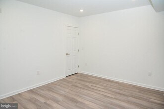 2333 Germantown Ave in Philadelphia, PA - Foto de edificio - Building Photo