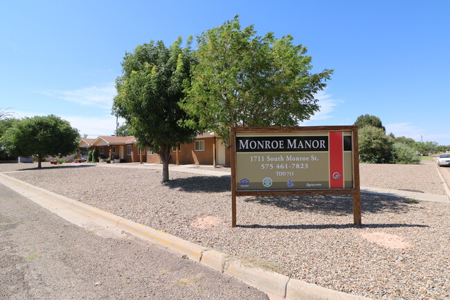 Monroe Manor in Tucumcari, NM - Building Photo - Building Photo