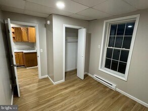 26 W Main St in New Bloomfield, PA - Building Photo - Building Photo