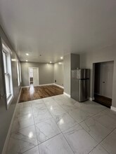 111 Spring St, Unit 111 in West Haven, CT - Building Photo - Building Photo