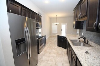 8809 Bellawood Cir in Pensacola, FL - Building Photo - Building Photo