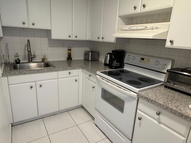 property at 3000 Riomar St