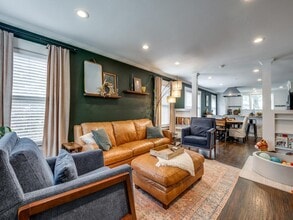 6009 Ross Ave in Dallas, TX - Building Photo - Building Photo