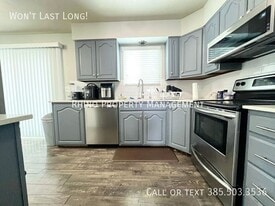 5658 S Vlg Cir in South Ogden, UT - Building Photo