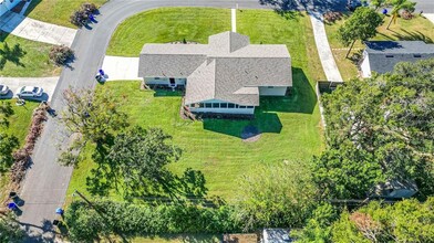 1222 Heidi Ln S in Lakeland, FL - Foto de edificio - Building Photo