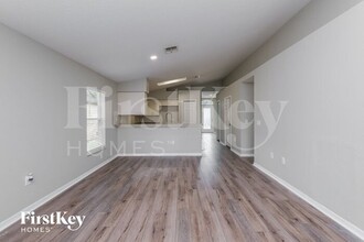 7829 Prospect Hill Cir in New Port Richey, FL - Building Photo - Building Photo