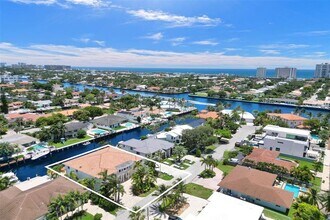 3061 NE 43rd St in Fort Lauderdale, FL - Building Photo - Building Photo