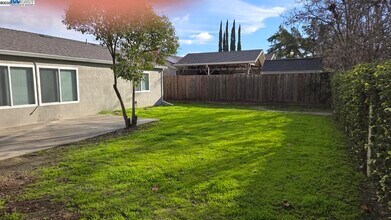 574 Oriole Ave in Livermore, CA - Building Photo - Building Photo