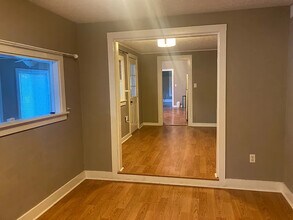 1900 Three Springs Rd in Bowling Green, KY - Building Photo - Building Photo