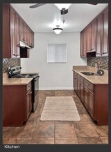 5620 Woodman Ave in Los Angeles, CA - Building Photo - Building Photo