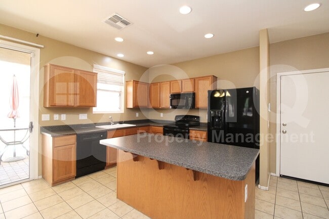 property at 105 N 87th Ave