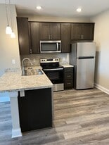 Hillview Commons in Bowling Green, KY - Building Photo