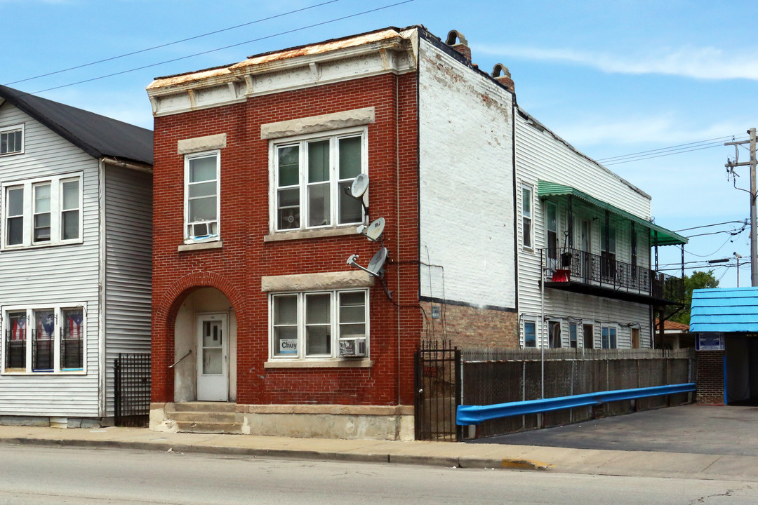 Ukrainian Village 4 Unit in Chicago, IL - Building Photo