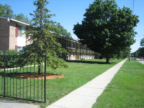 Arbor Park Apartments in Wyoming, MI - Building Photo - Building Photo