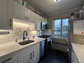 415 Main St in Huntington, NY - Building Photo - Building Photo