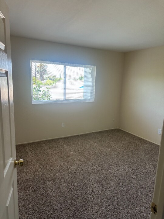 552 Millar Ave in El Cajon, CA - Building Photo