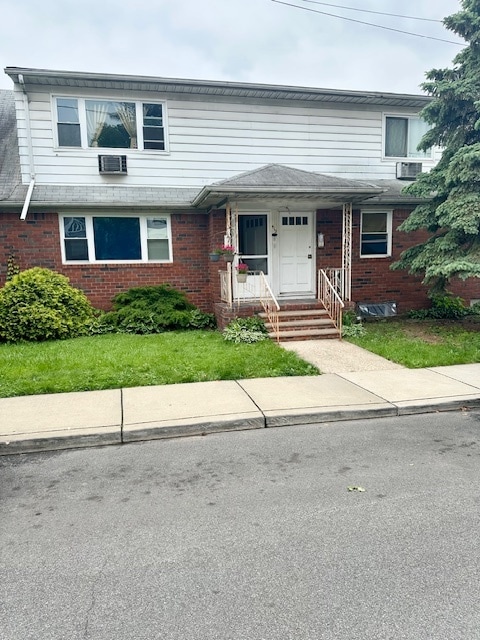 412 Commercial Ave, Unit 1 in Cliffside Park, NJ - Foto de edificio - Building Photo